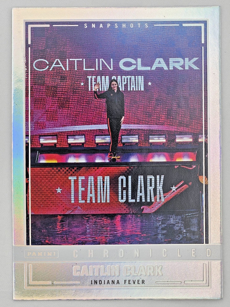 CAITLIN CLARK 2025 Panini Caitlin Clark Chronicled #98 Snapshots HOLO FOIL