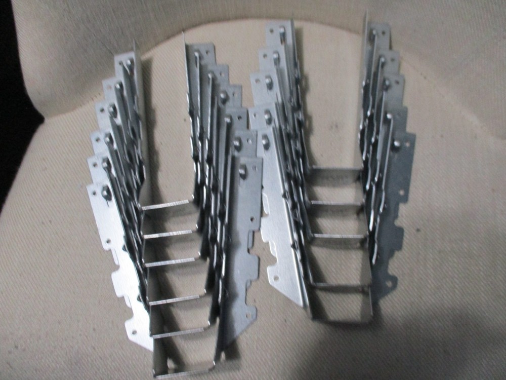 LUS28 2 x 8 2 x 10 Joist Hanger Simpson Strong Tie (PACK OF 11)