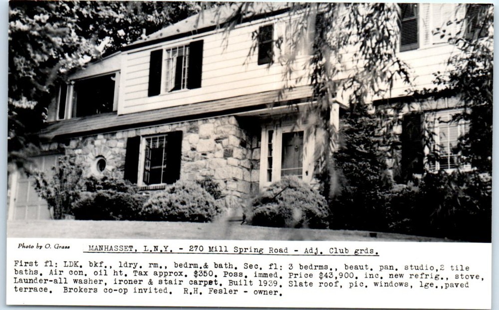 Postcard - Manhasset, Long Island, New York