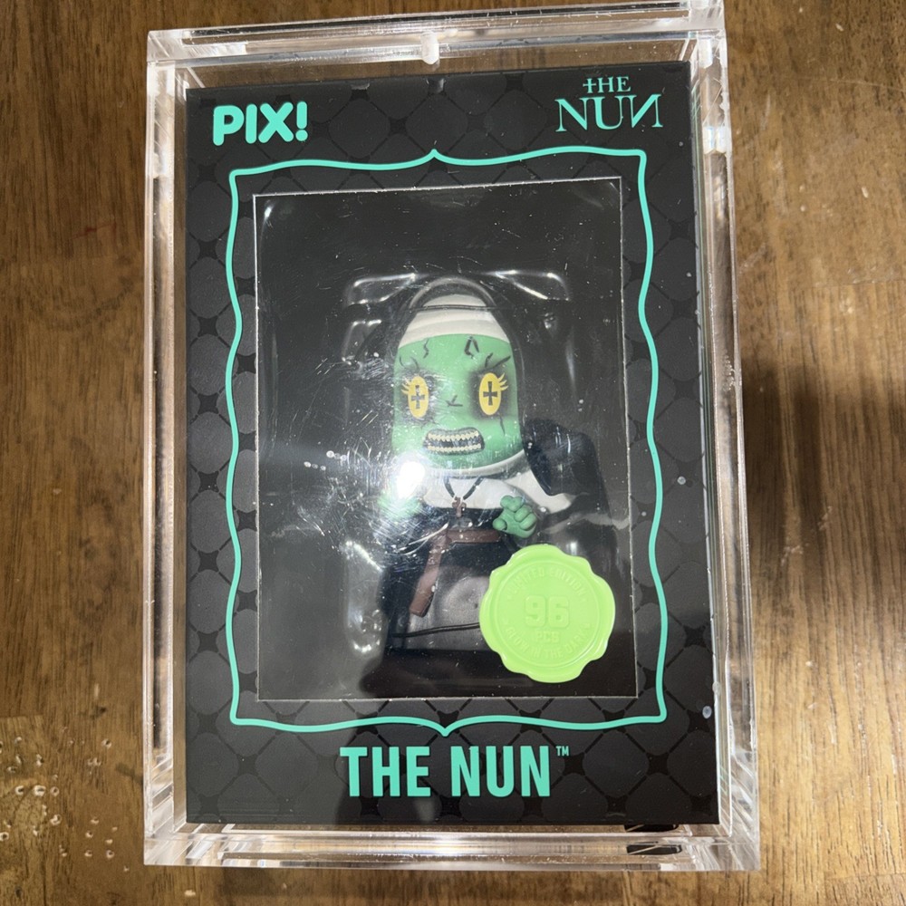 Thrilljoy PIX The Nun 1 of 96 SUPER RARE GGLOW IN THE DARK CHASE!!