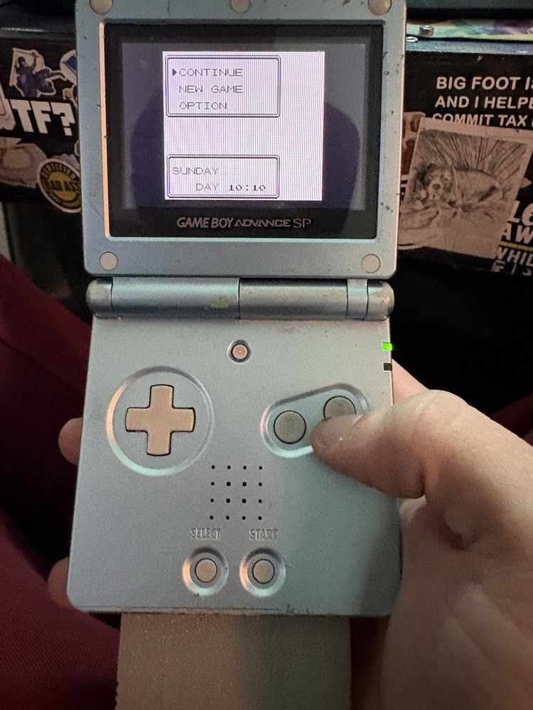 Nintendo Pokémon Silver Version Game Boy Color Save Game Role Playing Cartridge