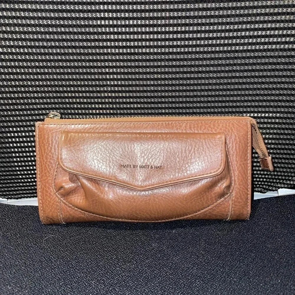 Matt & Nat Vegan Leather Brown Zip Long Wallet for Women