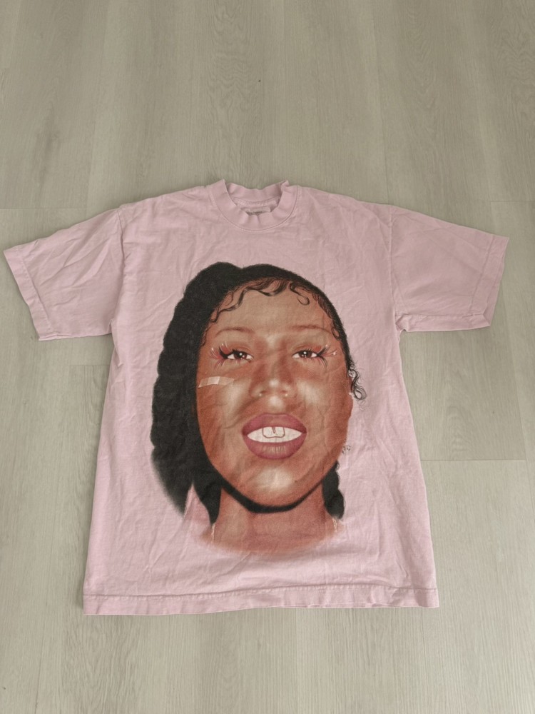 2023 Drake Related -Her Loss It's All A Blur Tour Exclusive Merch Tee Medium