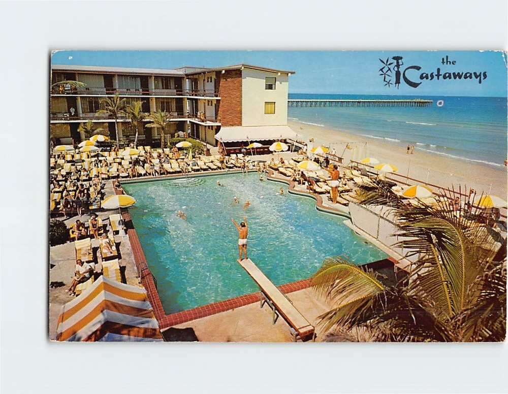 Postcard Pool & Ocean View The Castaways Miami Beach Florida USA