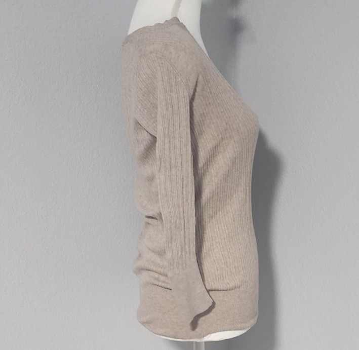 Vintage Y2K GAP 100% Cotton Beige Layering Shirt 3/4 Sleeve Size Medium