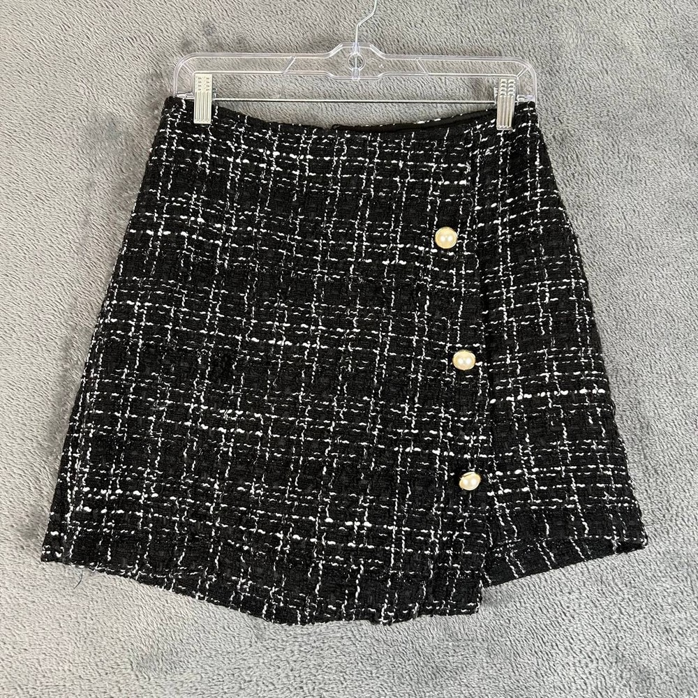 SHEIN Womens M  US-6  100% Polyester Black & White Mini SKIRT Buttons