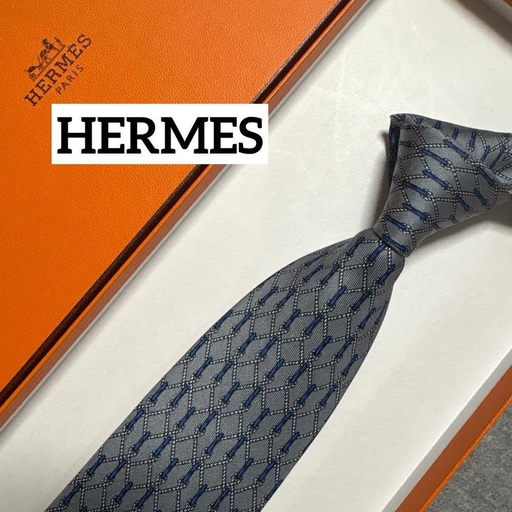 HERMES Necktie Tie Silver Geometric 100% Silk Made in France Authentic Men's