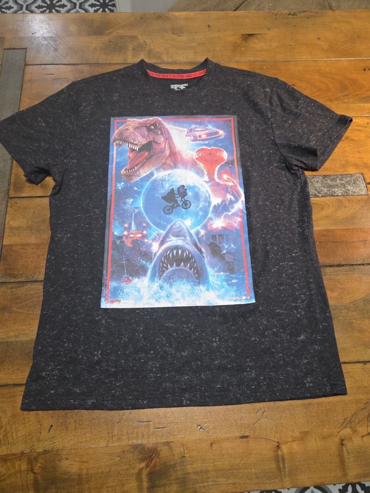 Universal Studios Movie Shirt Jaws ET Jurassic Park Back To Future Small