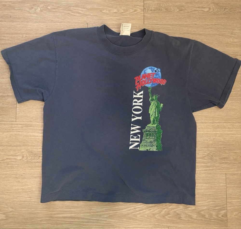 1991 Planet Hollywood New York City Vintage Men’s T-Shirt