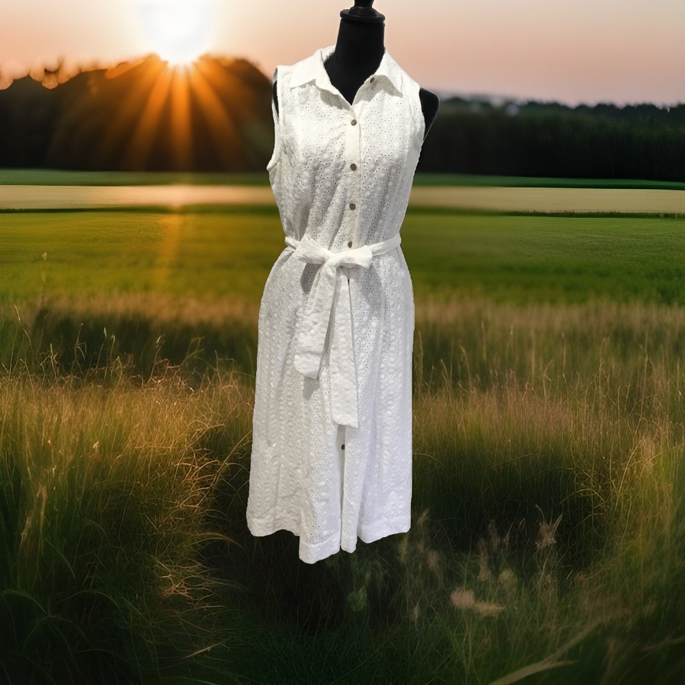 anne klein White eyelet Lace size 10 pocket Dress
