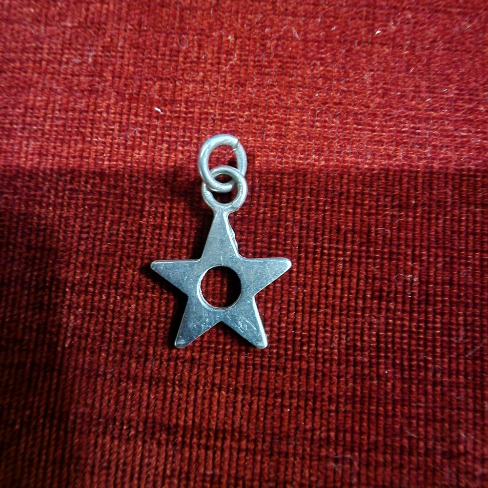 Vintage 925 Sterling Silver Star Pendant Charm And Silver Connector