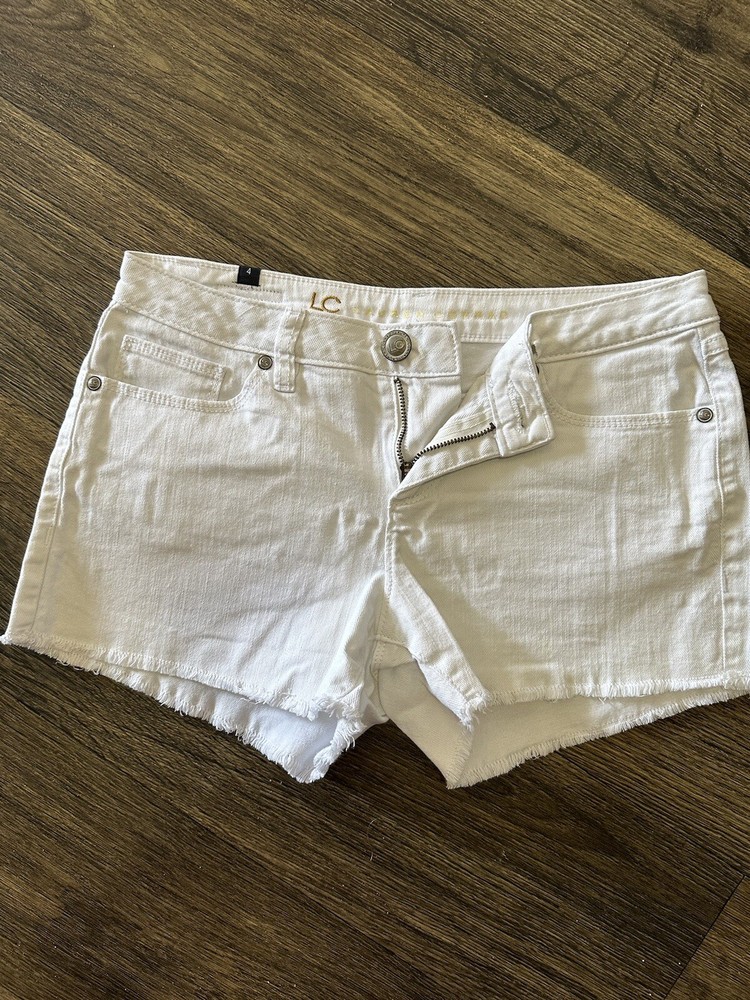 Lauren Conrad LC Women's Size 4 White  Frayed Bottom Denim Shorts