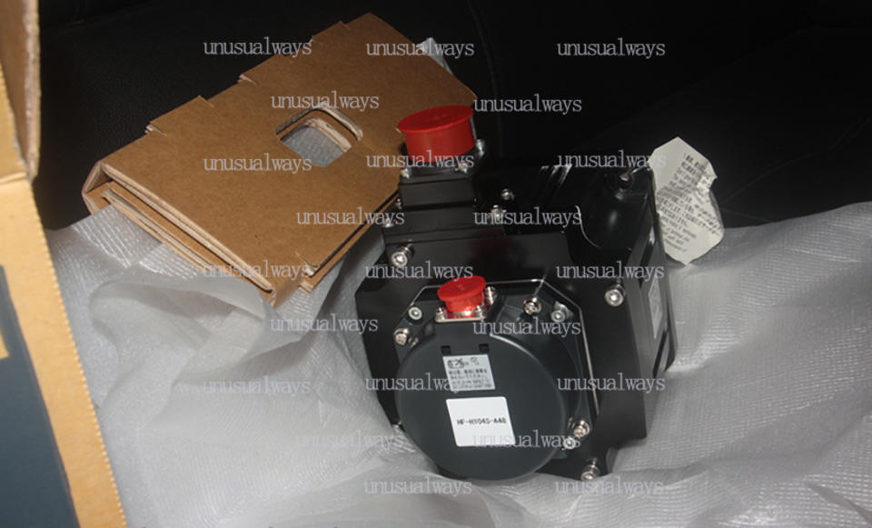 1PC NEW Mitsubishi Servo motor HF-H104S-A48