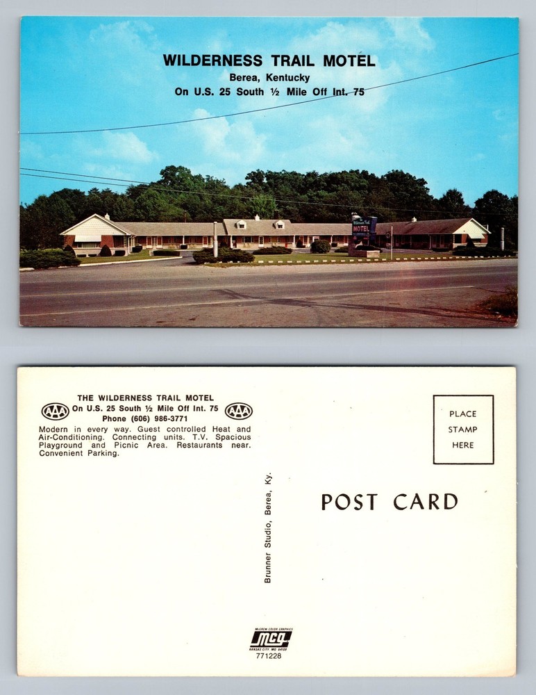Berea, KY-Kentucky, Wilderness Trail Motel Roadside Scene Vintage Postcard