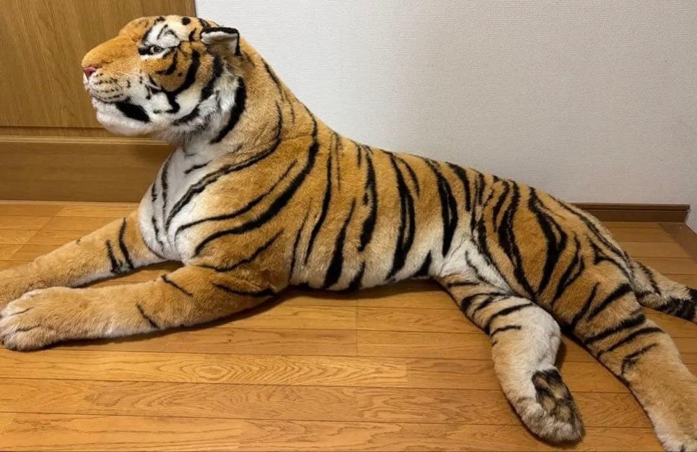 Tiger Super Large Plush Toy 250cm Realistic Tiger Fuzzy Soft Rare
