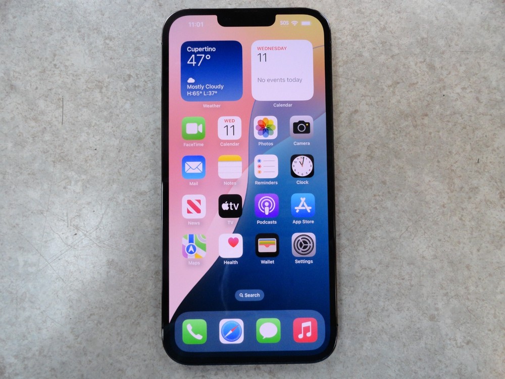 Apple iPhone 13 Pro Max - 256 GB - Silver (AT&T) *MINT*