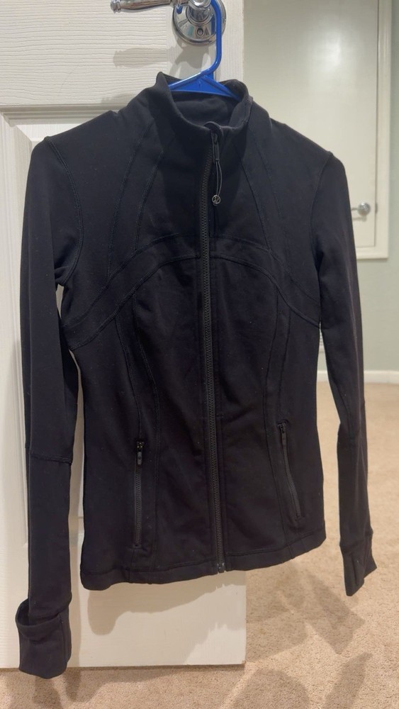 Lululemon Define Nulu Jacket Black Size 6 Full Zip Thumbholes