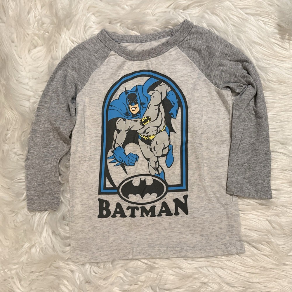 Jumping Beans Batman T-Shirt Toddler Boy Size 2T Gray Raglan Long Sleeve Euc