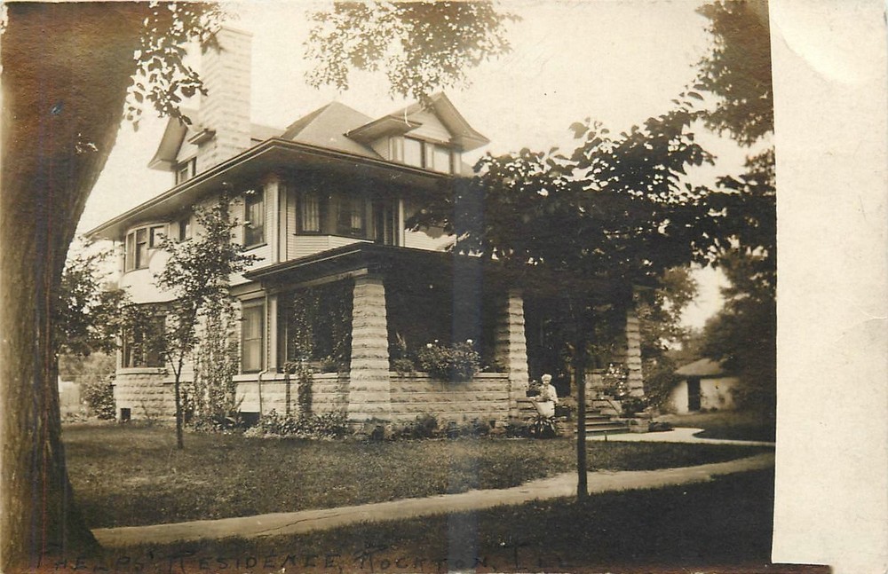 1909 Rockford Illinois Edna Crawford Large Home RPPC Postcard 26-846