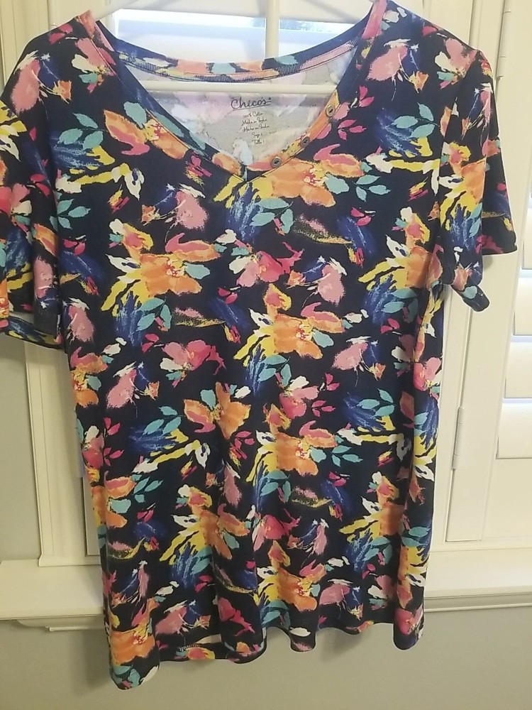 Chicos T- Shirt Top Womens  Size 1 M Print Short Sleeve  Cotton