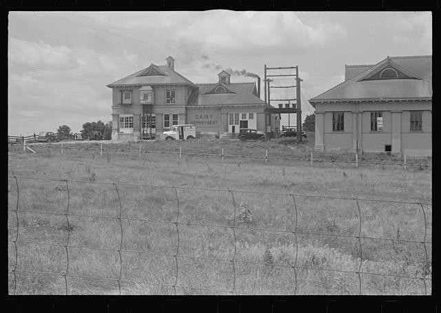 Hartman Farms,The Farm the Peruna Built,Central Ohio,OH,Summer 1938,FSA,2