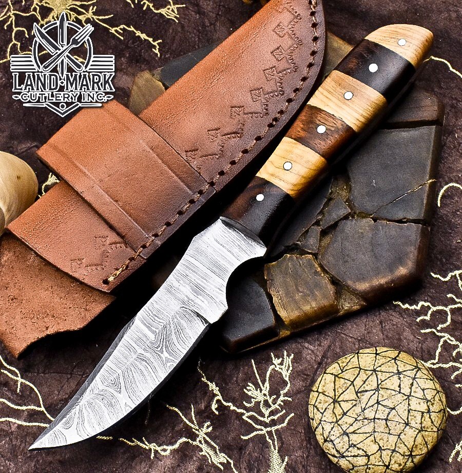 Handmade Damascus Hunting Knife with Rose & Olive Wood Handle  