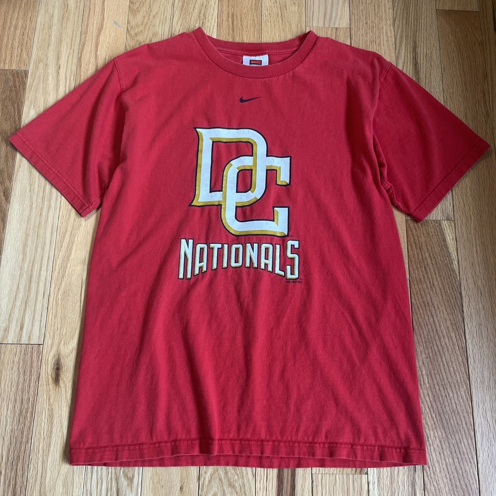 Vintage Nike Washington Nationals T-Shirt Men’s Red Size Small MLB Center Swoosh