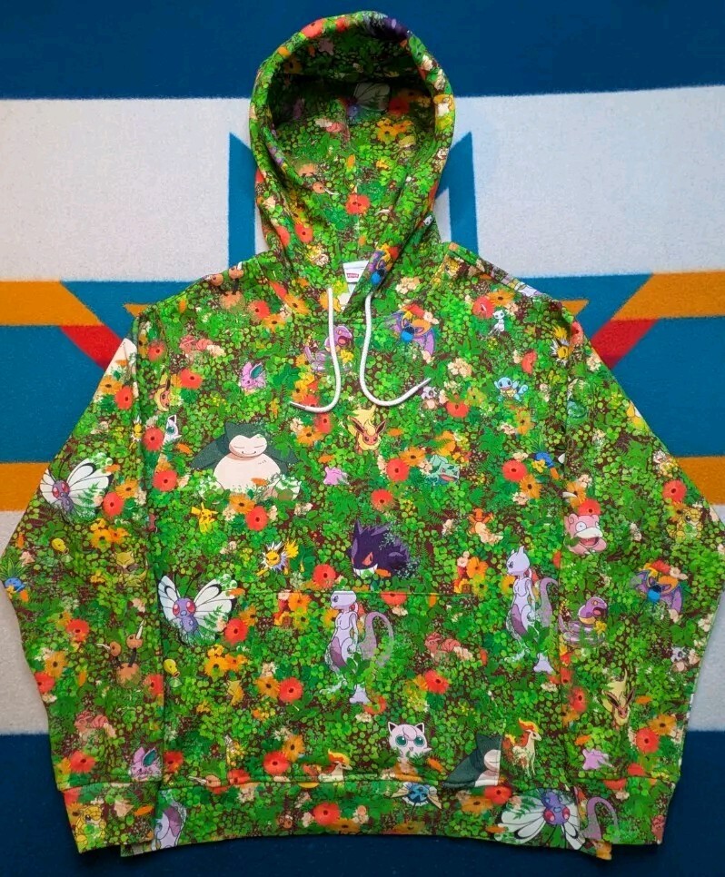 Pokemon × Levi's Hoodie 25th Anniversary Collaboration All Over Print Medium
