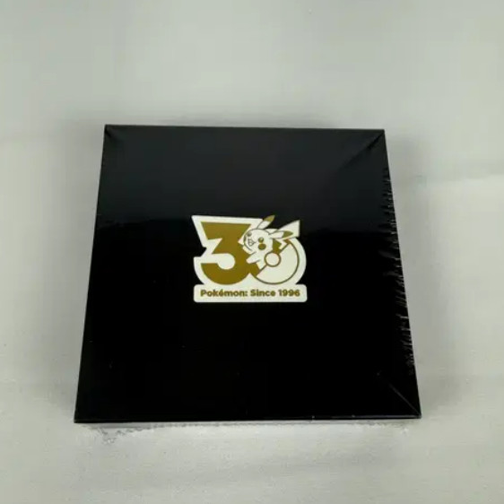 NEW] Pokemon 30th Anniversary Logo Pin Badge April Korea Pokemon Store Exclusive