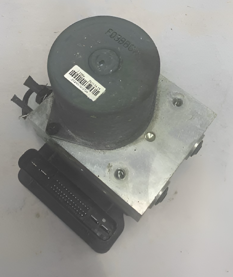 2010 Kia Forte ABS Anti-Lock Brake Pump Module Assembly OEM