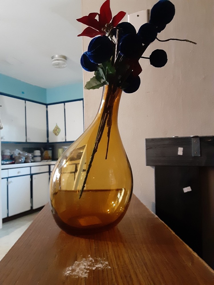 Amber Glass Decorative Vase Solid Pattern Glossy Finish Home Accent Centerpiece
