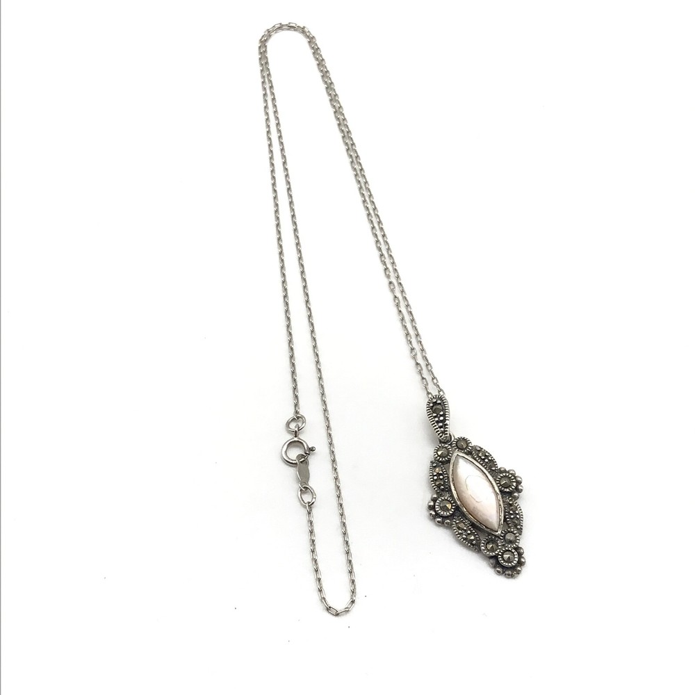 925 Sterling Silver Vintage Mother Of Pearl Marcasite Pendant Chain Necklace 19