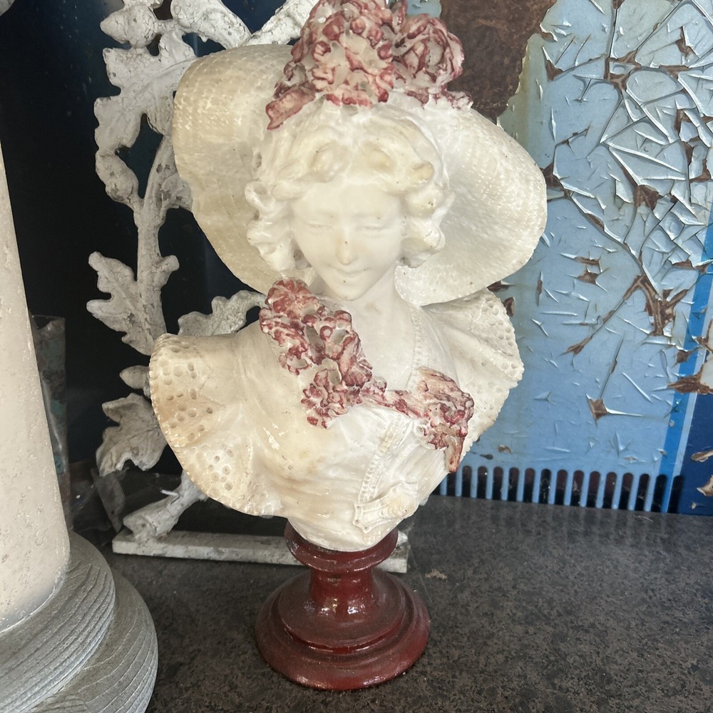 Great marble Art Nouveau Girl / Bonnet  bust 10x17 Antique