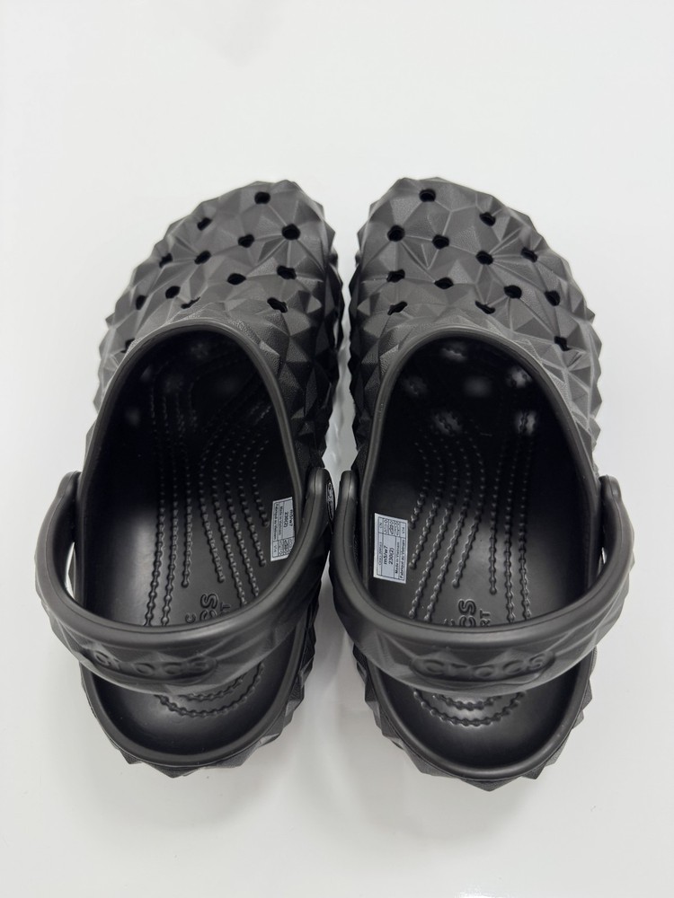 Crocs Classic Geometric Clog Unisex – Lightweight Waterproof Slip-On Shoes
