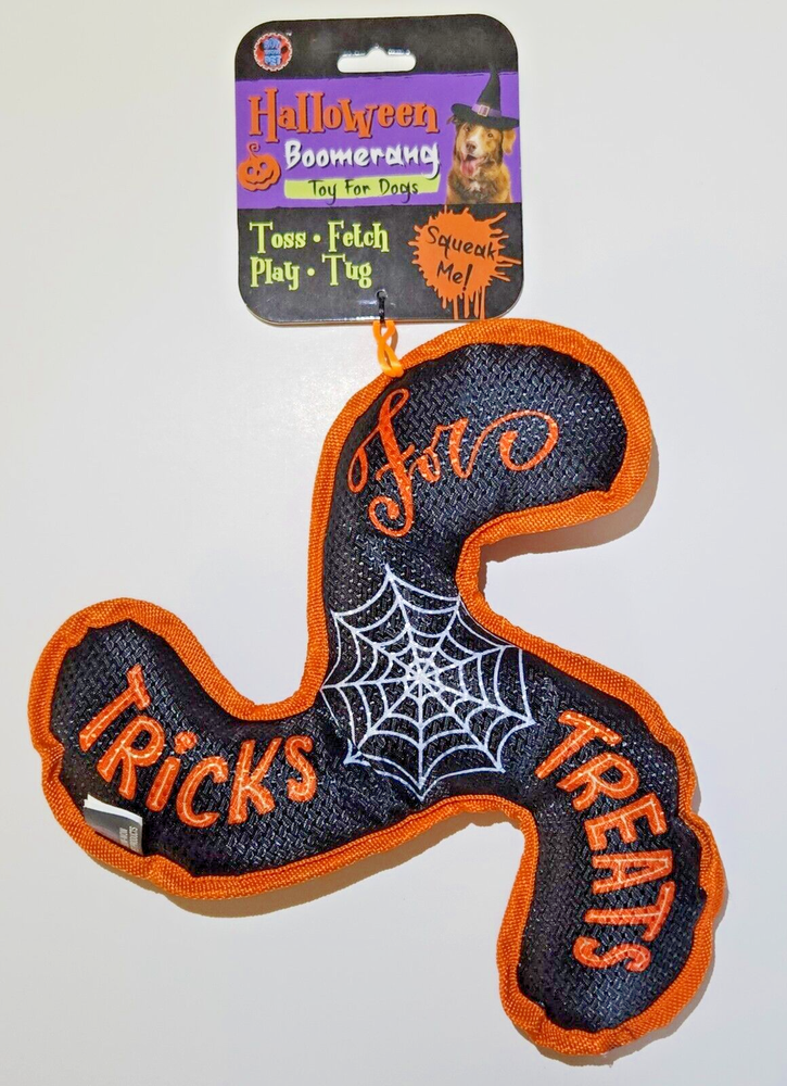 Bow Wow Pet Halloween Boomerang Squeak Toss Fetch Tug Toy for Dogs NEW!!