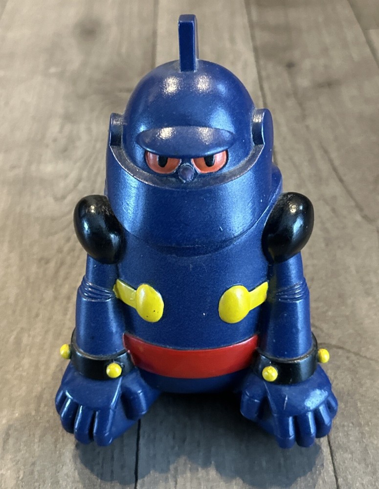 Tetsujin 28-Go Piggy Bank Seiza Soft Vinyl Figure Broken Back Piece