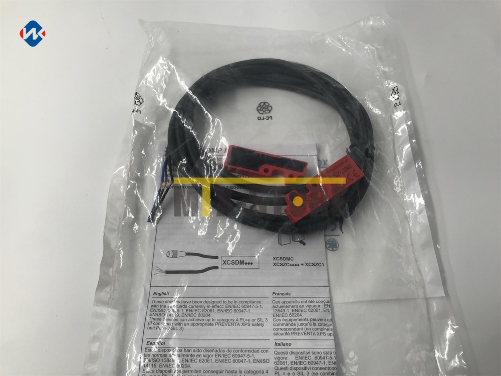 1PC Brand New Tele  safety switch XCSDMC5902