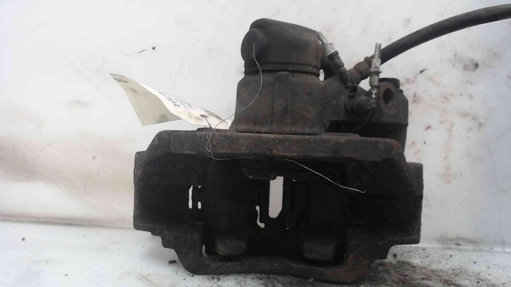 Etrier de frein avant droit Citroen XANTIA 4400H4