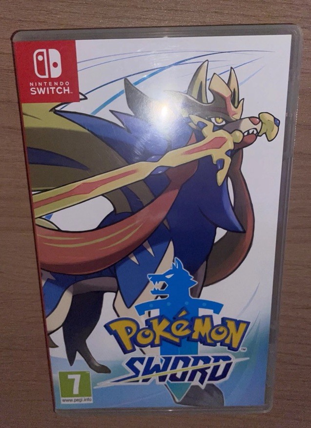 Pokemon: Sword - Nintendo Switch