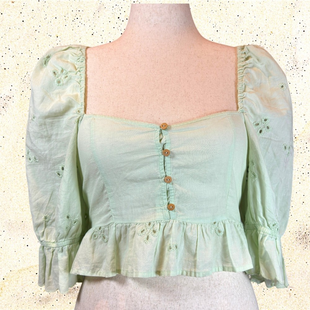 Zara Embroidered Eyelet Blouse Size M Puff Sleeve Cropped Top Mint Coquette