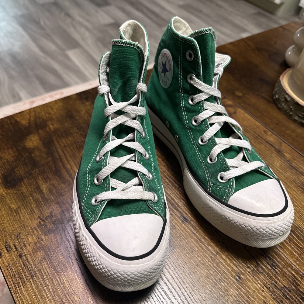 Converse Chuck Taylor All Star Platform Womens Size 8 men’s 6 Athletic Shoes