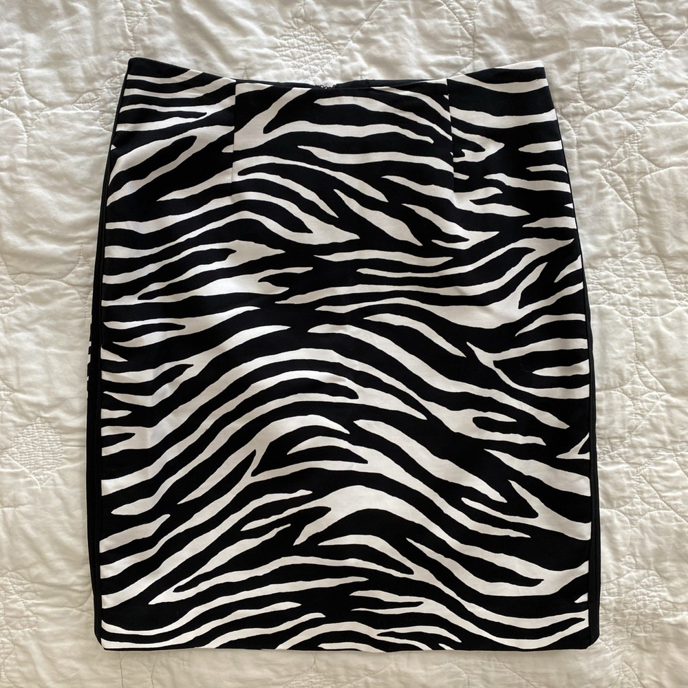 White House Black Market Zebra Print Pencil Skirt, Size 6