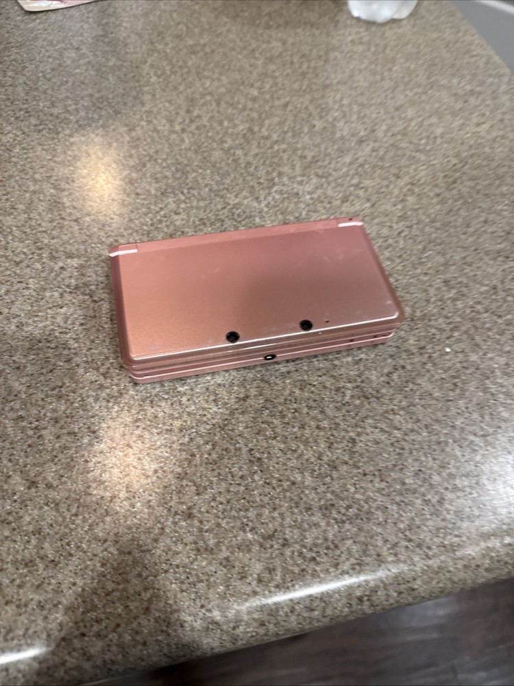 Nintendo 3DS Princess Peach Pink Handheld System