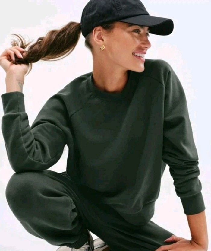 Athleta Women's Green Forever Fleece Relaxed Crew Sweatshirt! XXS