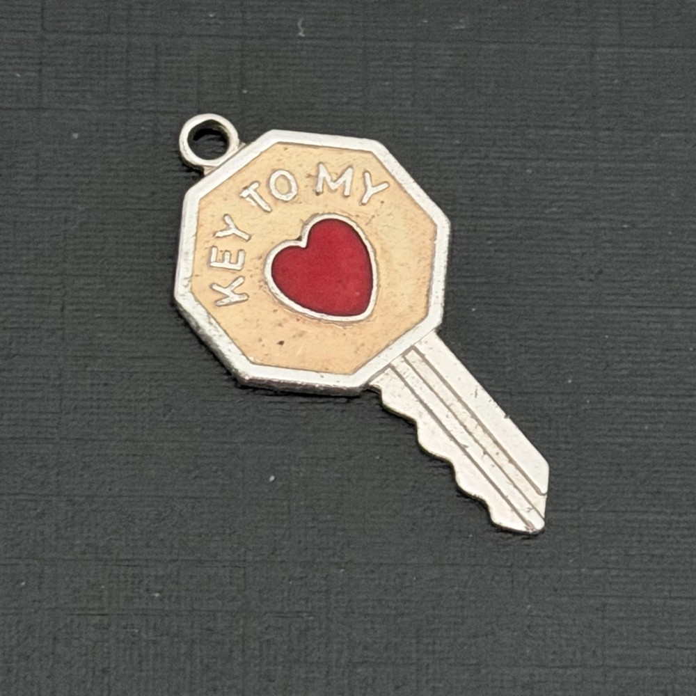 Vintage 925 Sterling Silver Key To My Heart Red Enamel Charm Pendant