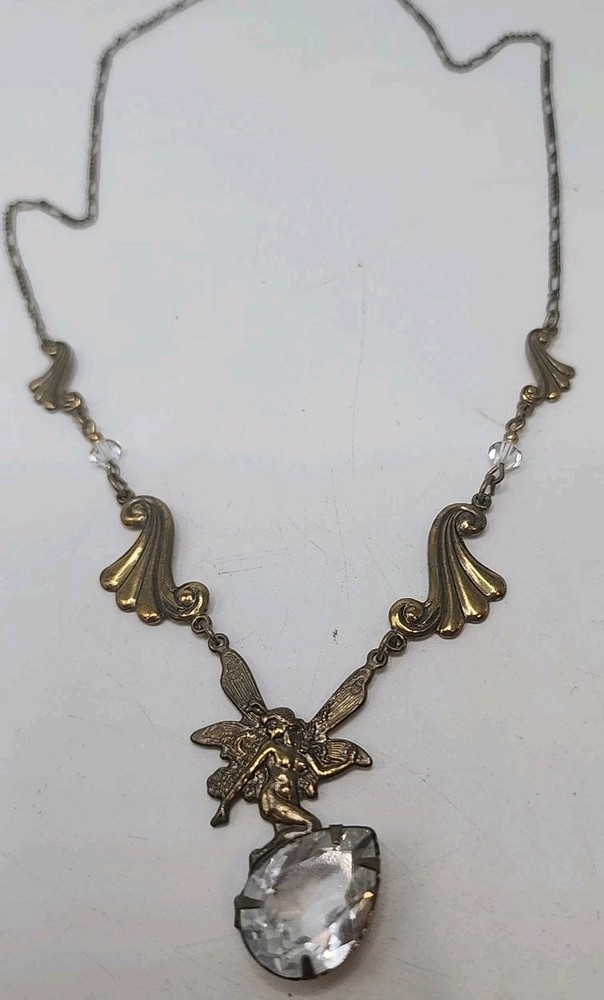 Vintage Sadie Green Art Deco Teardrop Glass Crystal Gold Tone Dangle Necklace