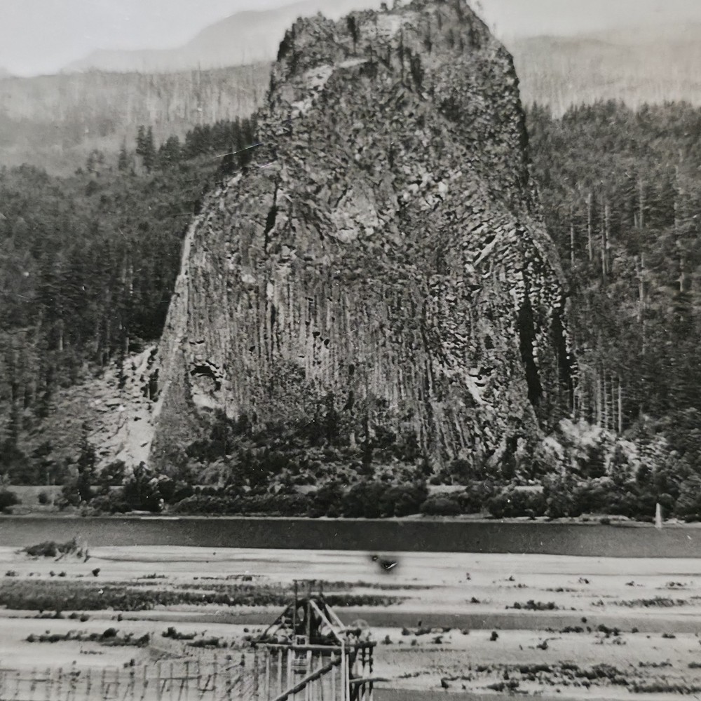 Cross & Dimmitt #512 Castle Rock Beacon Rock Fish Wheels Columbia River RPPC