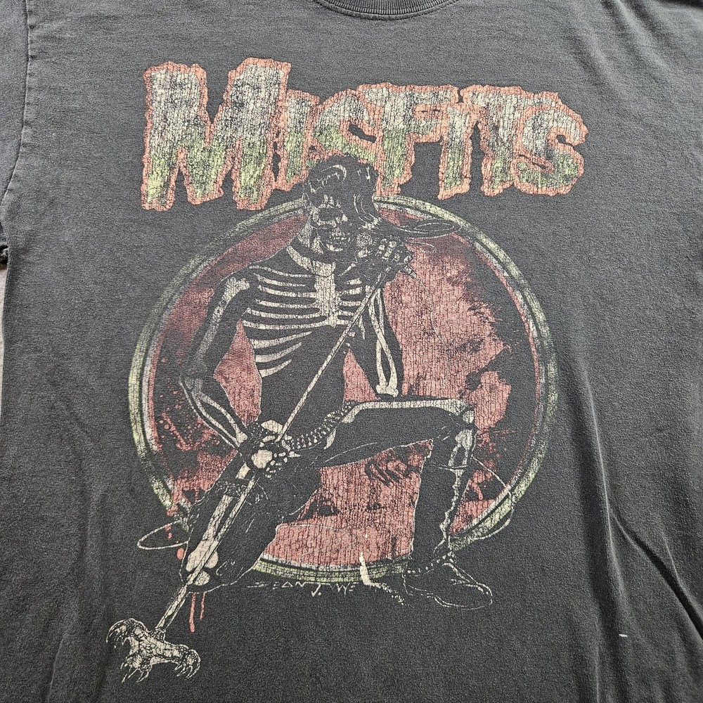 Misfits Shirt Mens Medium Black Skeleton Punk Band Tee Graphic Distressed Gildan