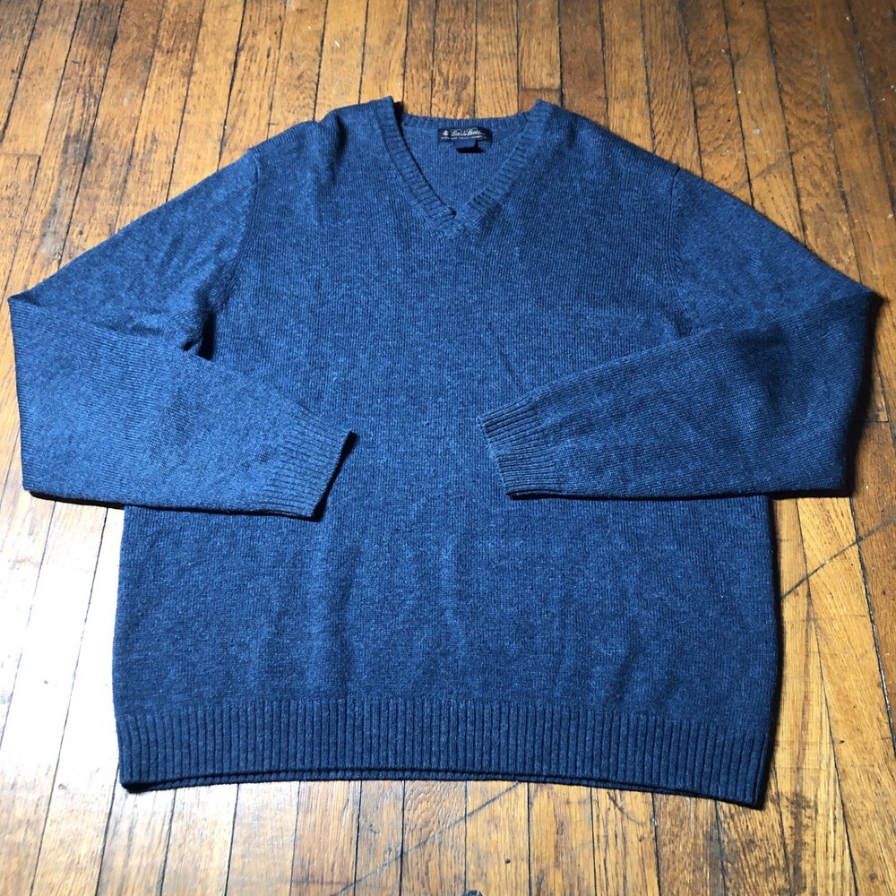 Vintage Brooks Brothers 100% Lambswool V-Neck Sweater Men’s Size XL Navy Blue