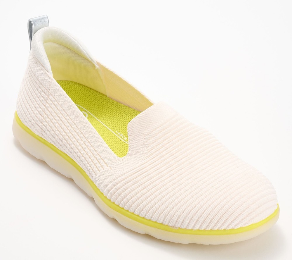 Ryka Women's Sz 10 Casual Washable Slip-Ons Sandalwood A685188